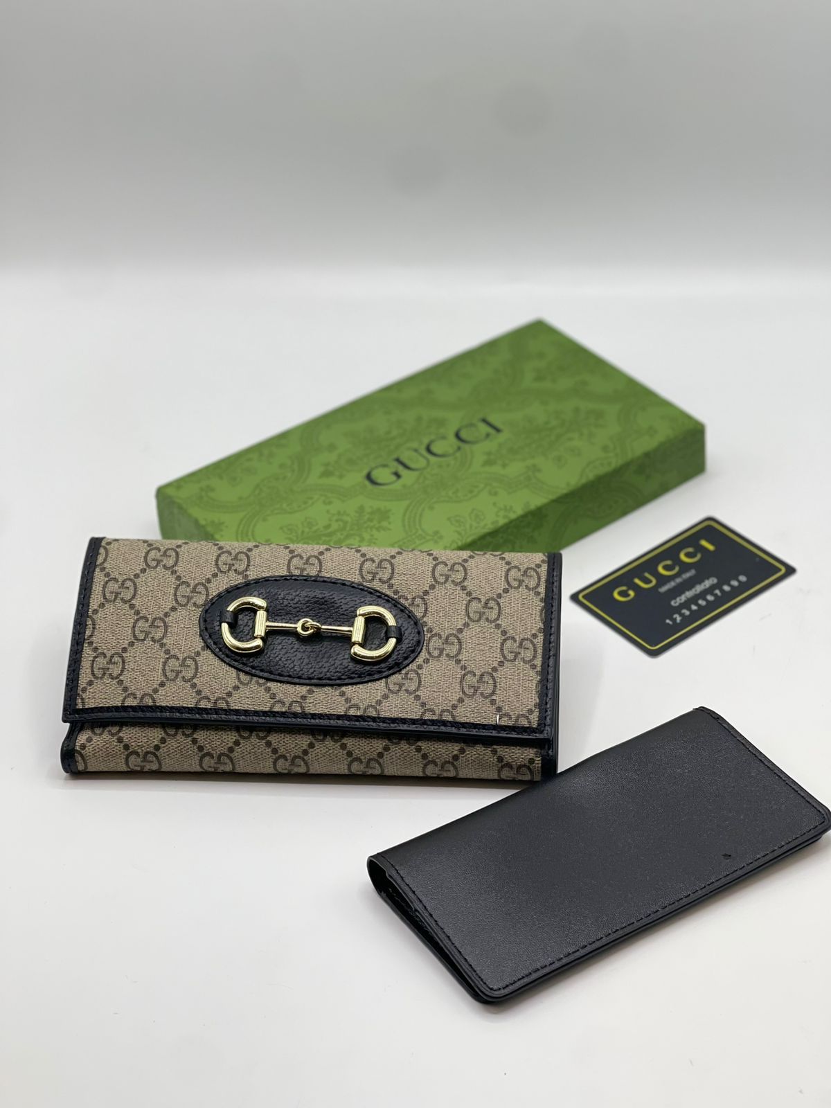Gucci Horsebit GG Supreme Continental Wallet